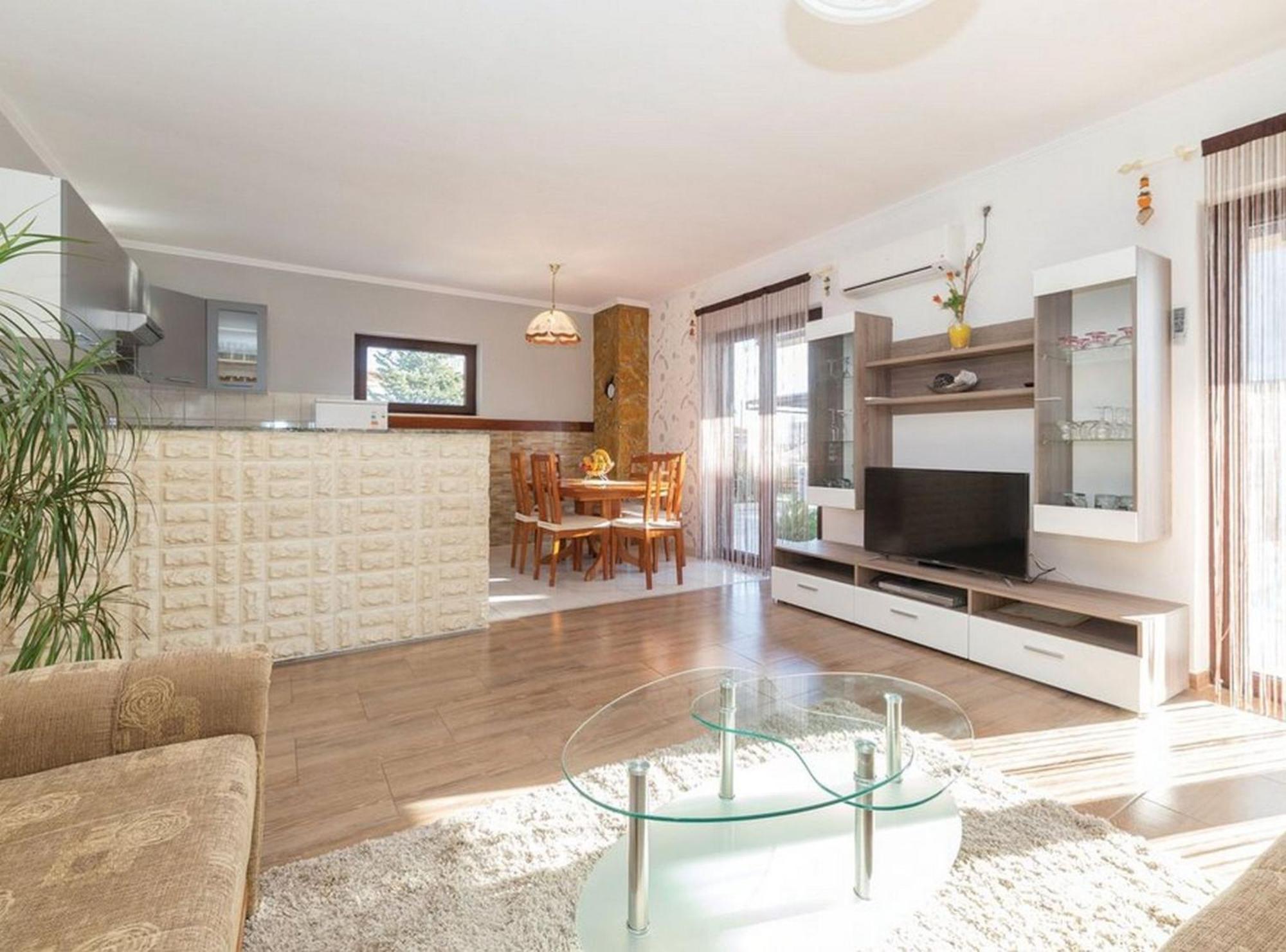 Mediterranean Stylish Villa With Pool In Kastel Stari Kaštela エクステリア 写真